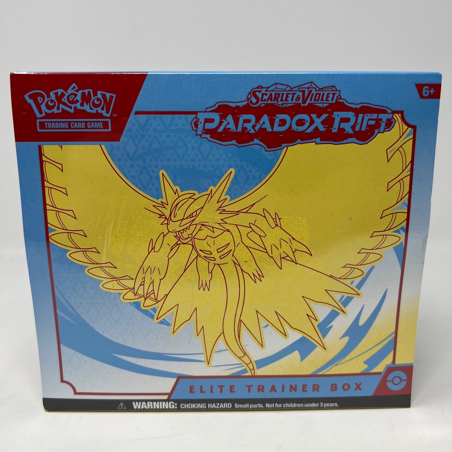 Paradox Rift Elite Trainer Box (Roaring Moon)