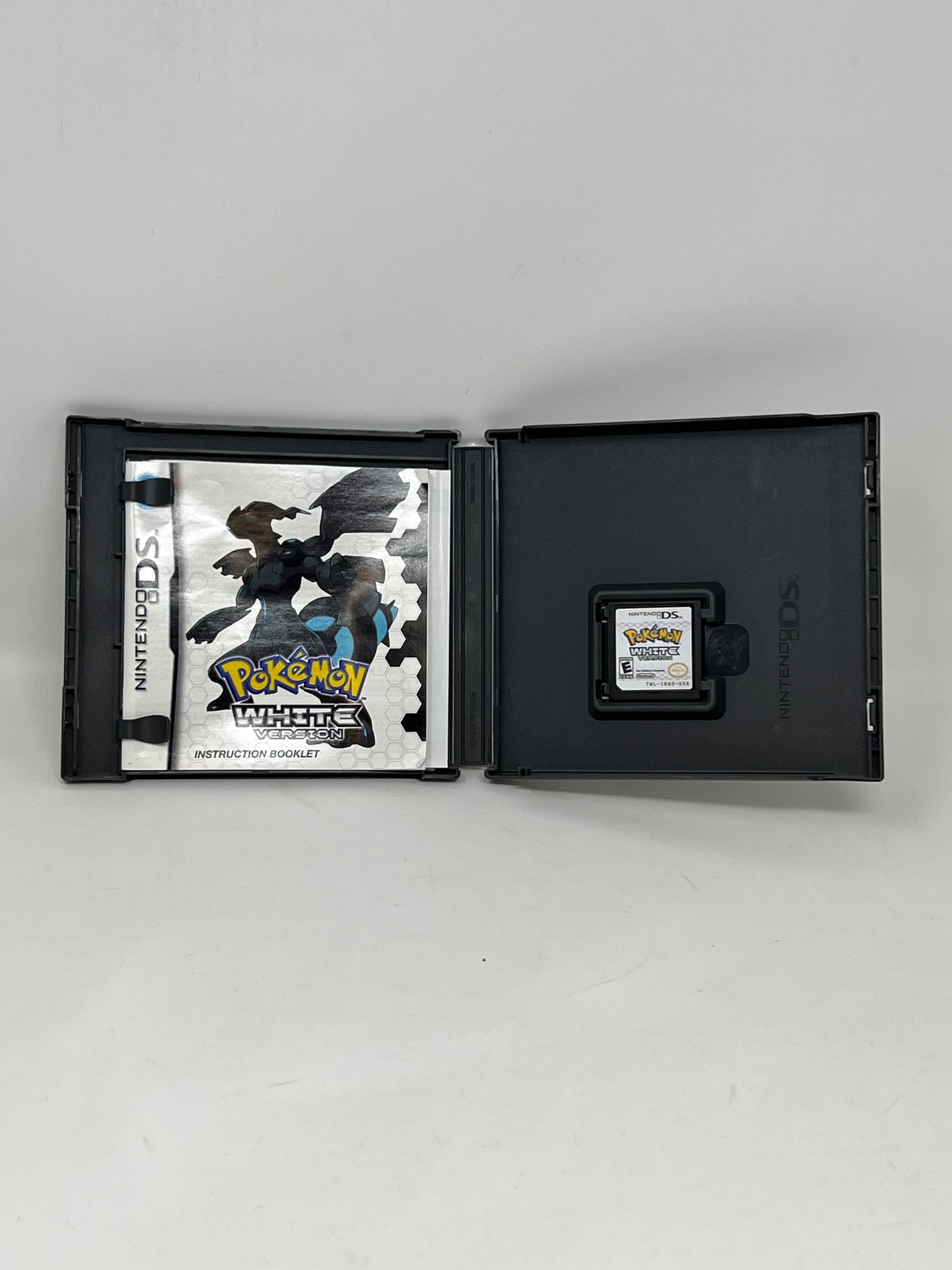 Pokemon White Version DS