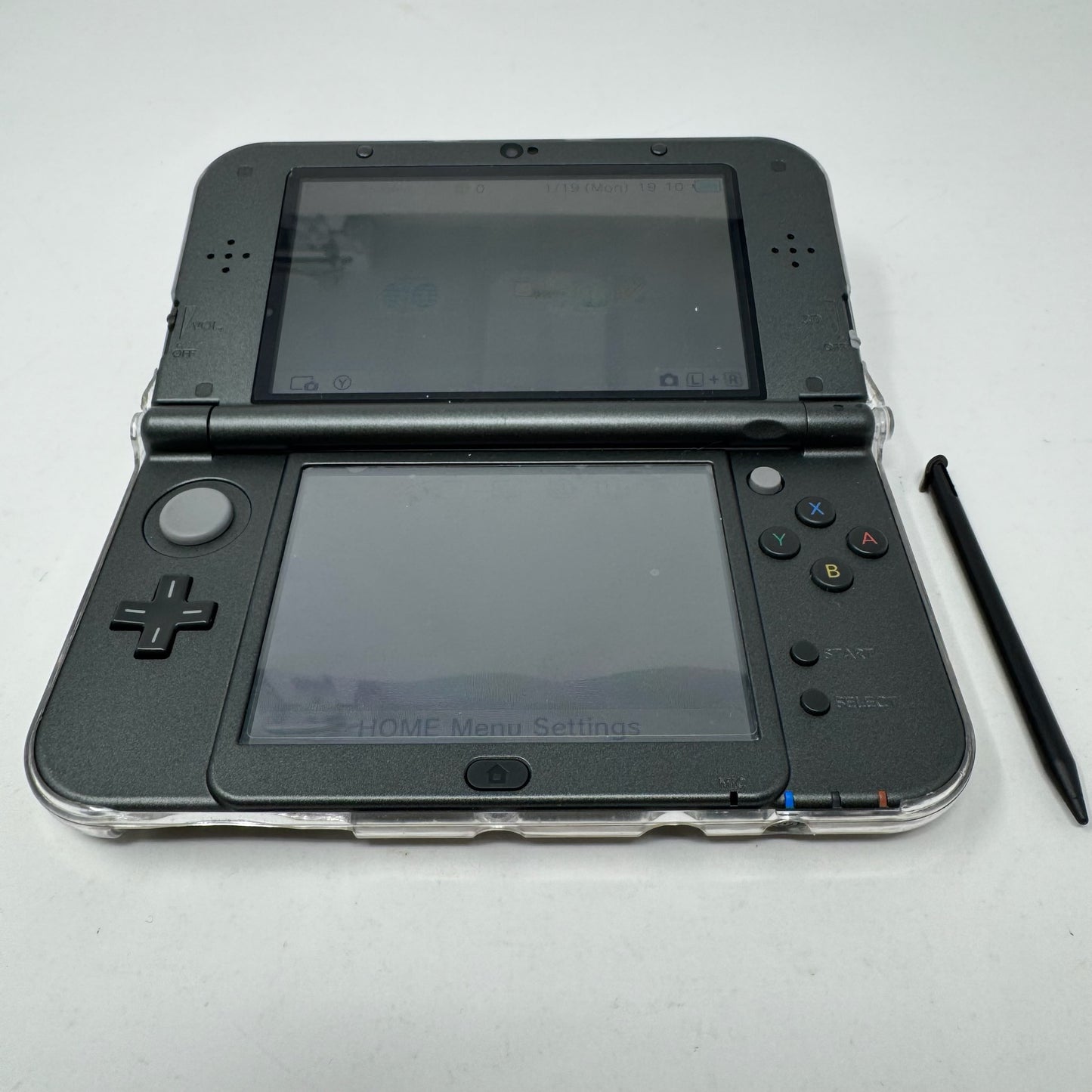 New Nintendo 3DS XL Zelda Majora's Mask Edition