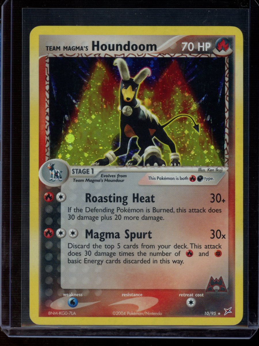 Team Magma's Houndoom (Holo) #10